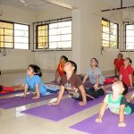 Incorporating Yoga Classes Near Me into a Busy Urban Lifestyle
